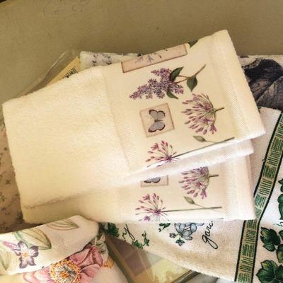 B32: Lenox Butterfly Shower Curtain, Rings, Towels and More