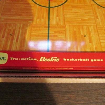 LOT  118  ELECTRIC BASKETBALL GAME
