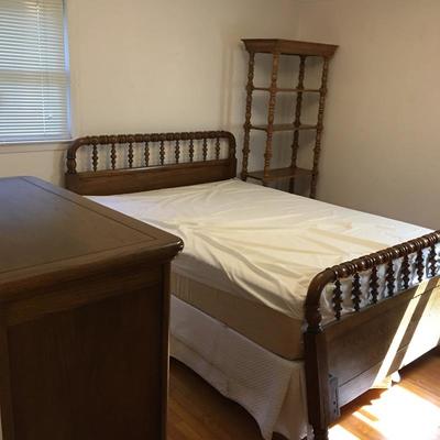 Lot 2 - Dixie Bedroom Suite
