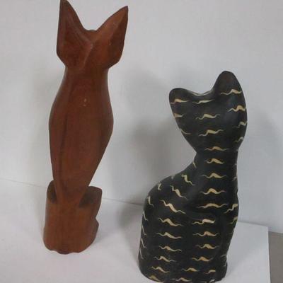 Lot 161 - Wooden Cat Figures 