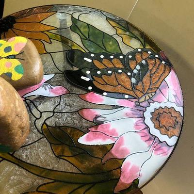 F58: Garden Patio Decor and Small Plant Table