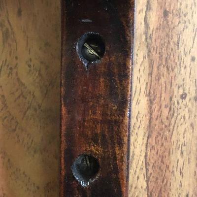 F65: Wood Wall Shelves 