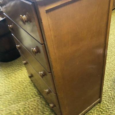 F67: Small Wood Dresser