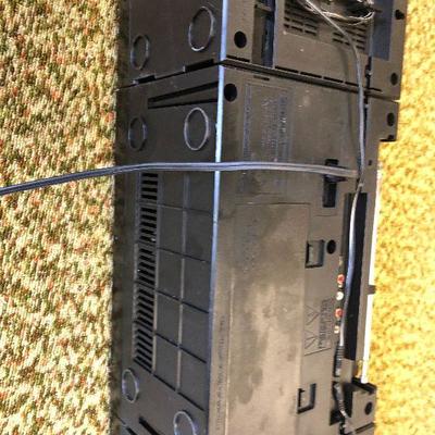 F76: Vintage Fisher Radio