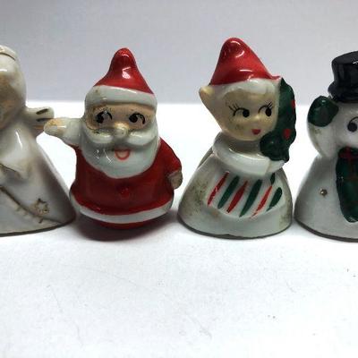 C28: Vintage Tiny Japan Figurines. 
