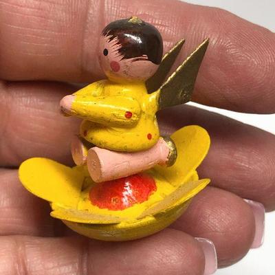 C46: Vintage Holiday Ornaments Lot 