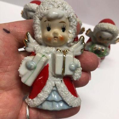 C36: Vintage Angels with Wreaths Made in Japan