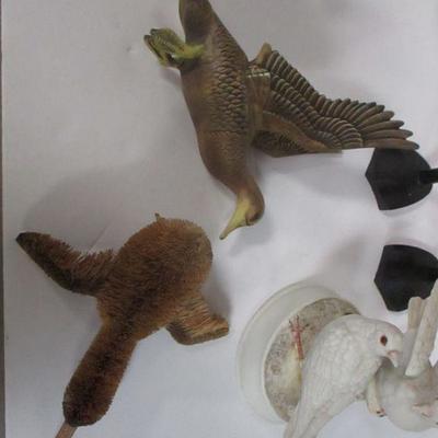Lot 169 - Collection Of Birds