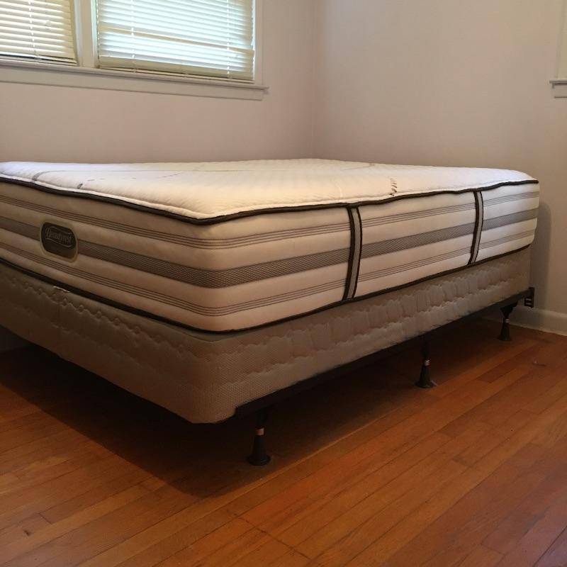 Lot 6 Queen TempurPedic and Full Beautyrest Bed Frames