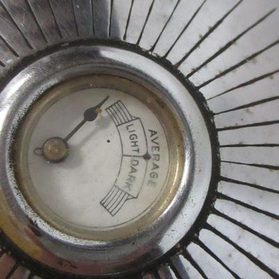 Lot 178 - Antique Bersted Electric Waffle Iron Baker - Toastmaster - Can Opener