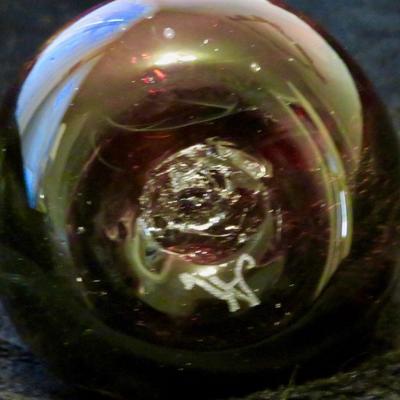 IL1    ART GLASS BRUTALIST VASE SIGNED 