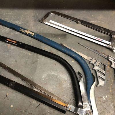W17: Lot of Hand Saws