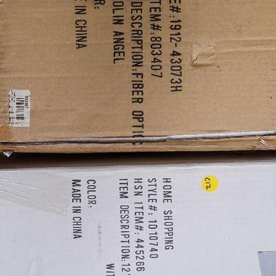 C12: Large Fiber Optic Angels