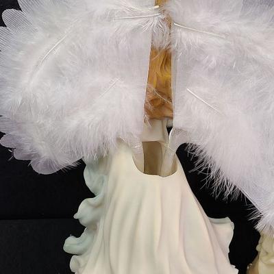 C12: Large Fiber Optic Angels