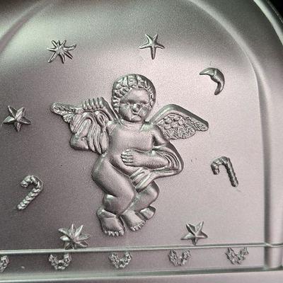 C14: Fiber Optic Christmas Tree, Firestarter Pine Cones and more