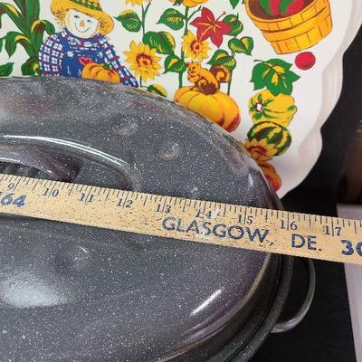 C18: Fall Table Decorations and Turkey Pan