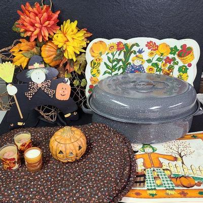 C18: Fall Table Decorations and Turkey Pan