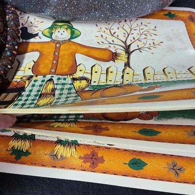 C18: Fall Table Decorations and Turkey Pan