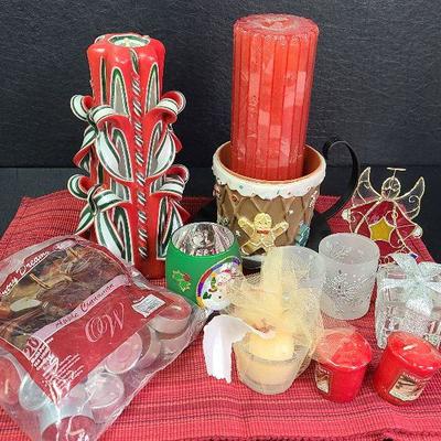 C19: Holiday Candle Lot