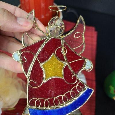 C19: Holiday Candle Lot