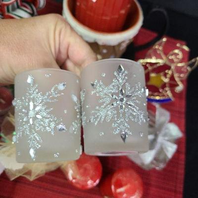 C19: Holiday Candle Lot