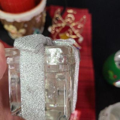 C19: Holiday Candle Lot