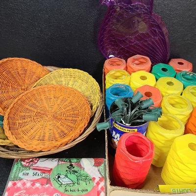 C21: Patio Lights and Festive Plate Liners Outdoor Dining