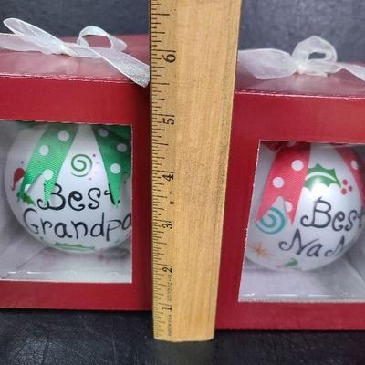C23: Nana and Grandpa Ornaments