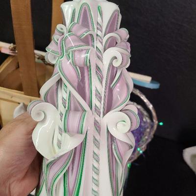 C229: Spring Decorations and Candle