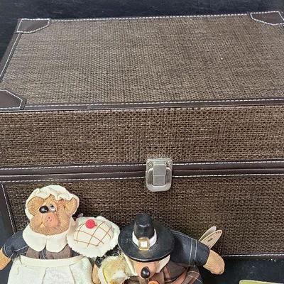 C231: Fall/ Thanksgiving Decorations and Candle