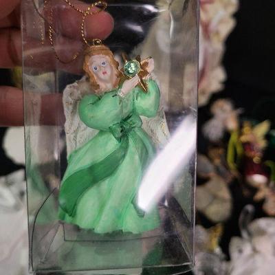 C236: Lace Angels and More