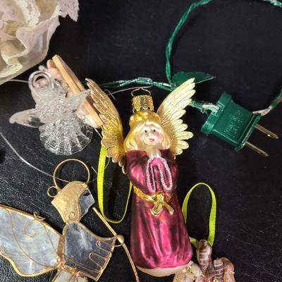 C236: Lace Angels and More