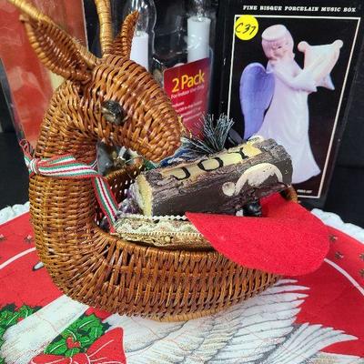 C237: Window Candles and More