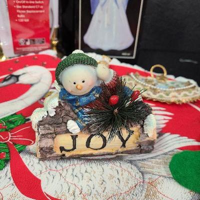 C237: Window Candles and More