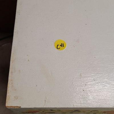 C241: Custom Crafters Workbench/Table