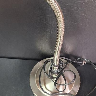 C49: Silver Goose-neck Desk lamp