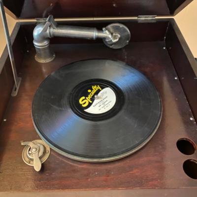422: Antique Victrola Music Player with Albums 