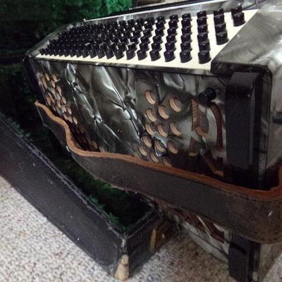 LOT 3  VINTAGE ACCORDION BY M. HOHNER