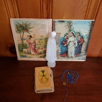2-219: Vintage Religious (Catholic) Items