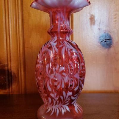 2-220: Fenton (Pink and White) Ruffle Rim Vase