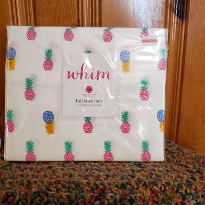 2-231: New Full Size Martha Stewart Sheet Set & Crochet Throw