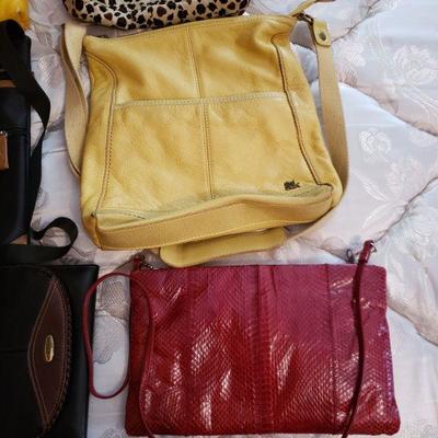 2-239: Purse Lot