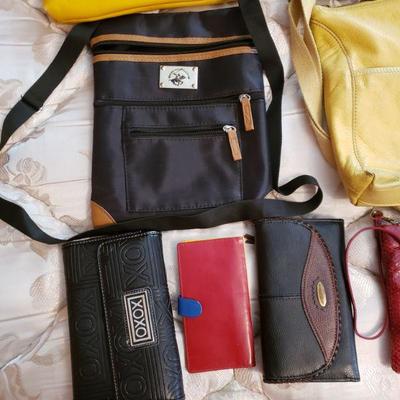 2-239: Purse Lot