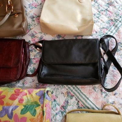 2-242: Purse Lot