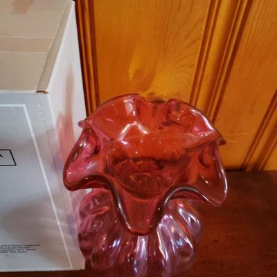 2-246: Fenton Vase