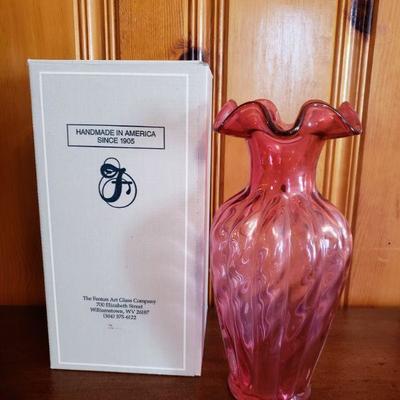 2-246: Fenton Vase