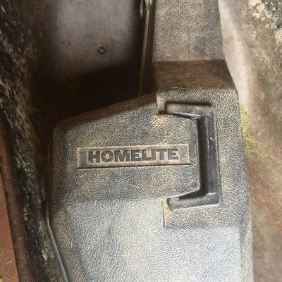 YS 12: Chainsaw w/Case 240 Homelite