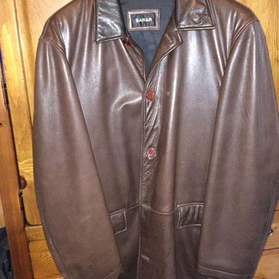 M 51: Sarar Brown leather coat, L