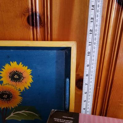 2-254: Wood Sunflower Tray & Nature Sounds Frame