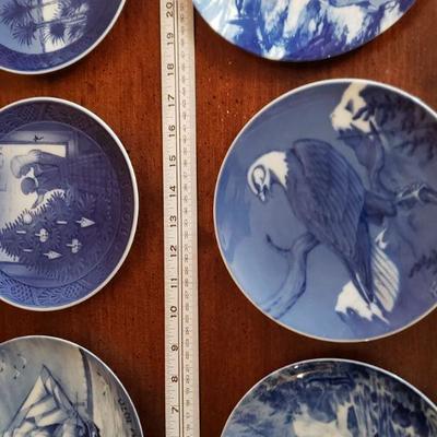 2-260: Blue and White Mixed Plates
